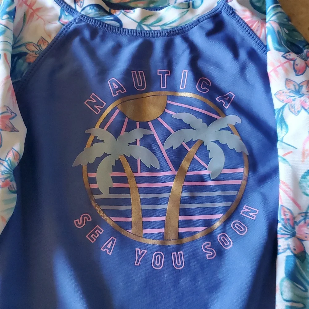 Nautica Kids Swim Long Sleeve Top Rash Guard Size 6